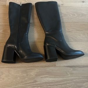 Brand new black Steve Madden boots 5
